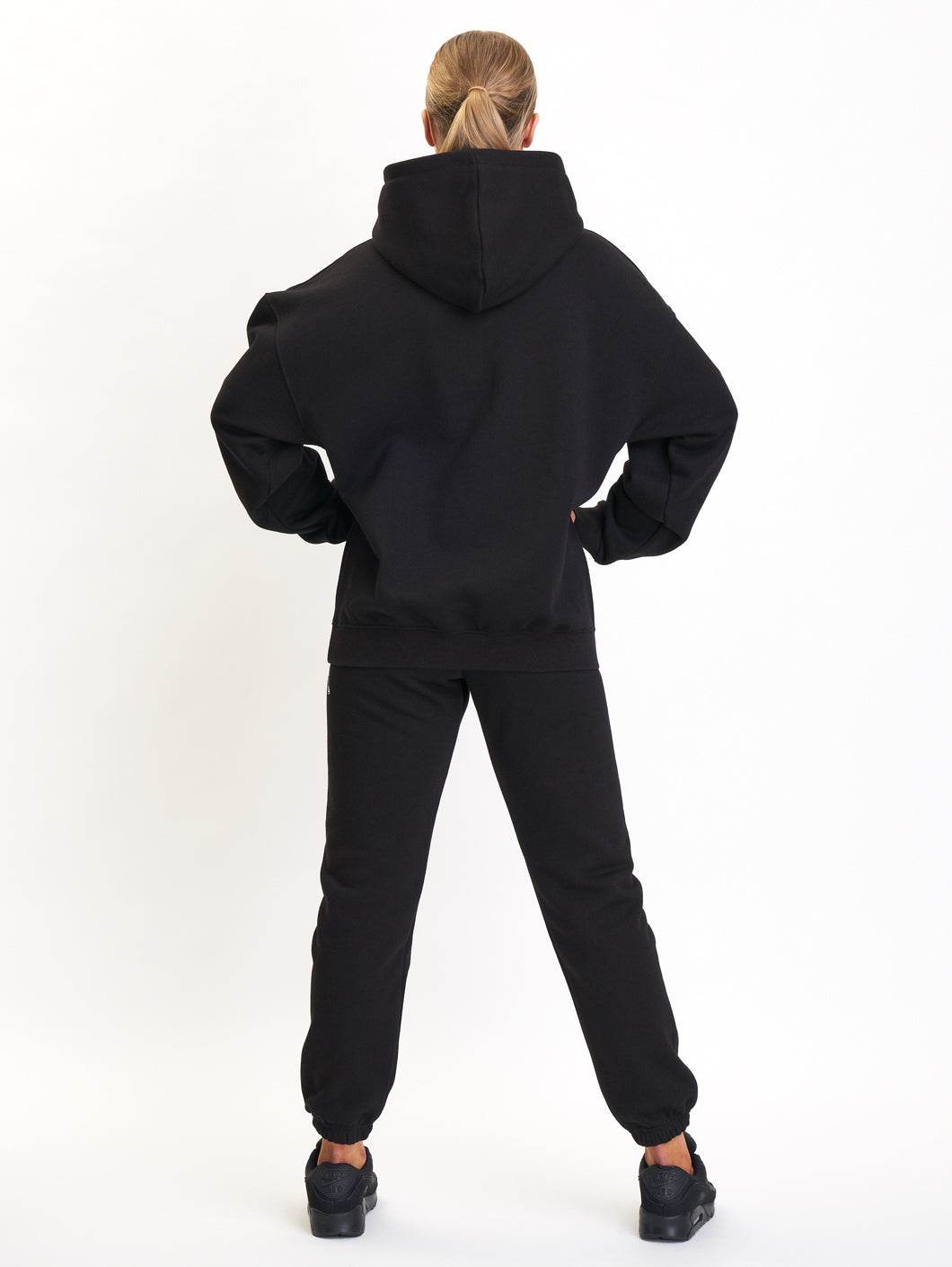 woman basic sweatpants - 2