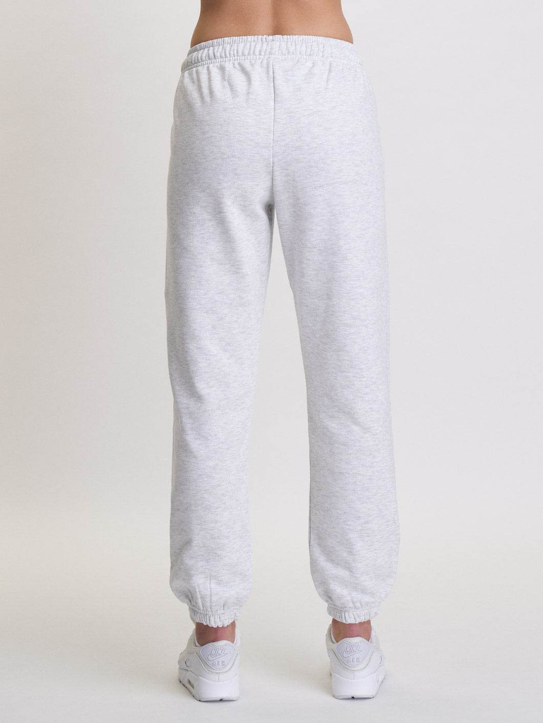 woman basic sweatpants - 3