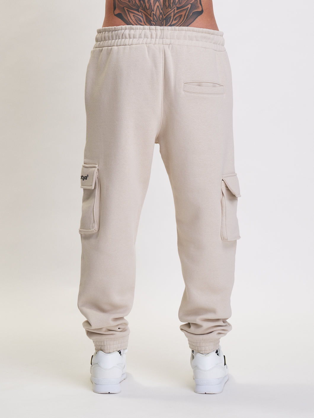 Whoshotya Classic Cargo Pants Light Beige