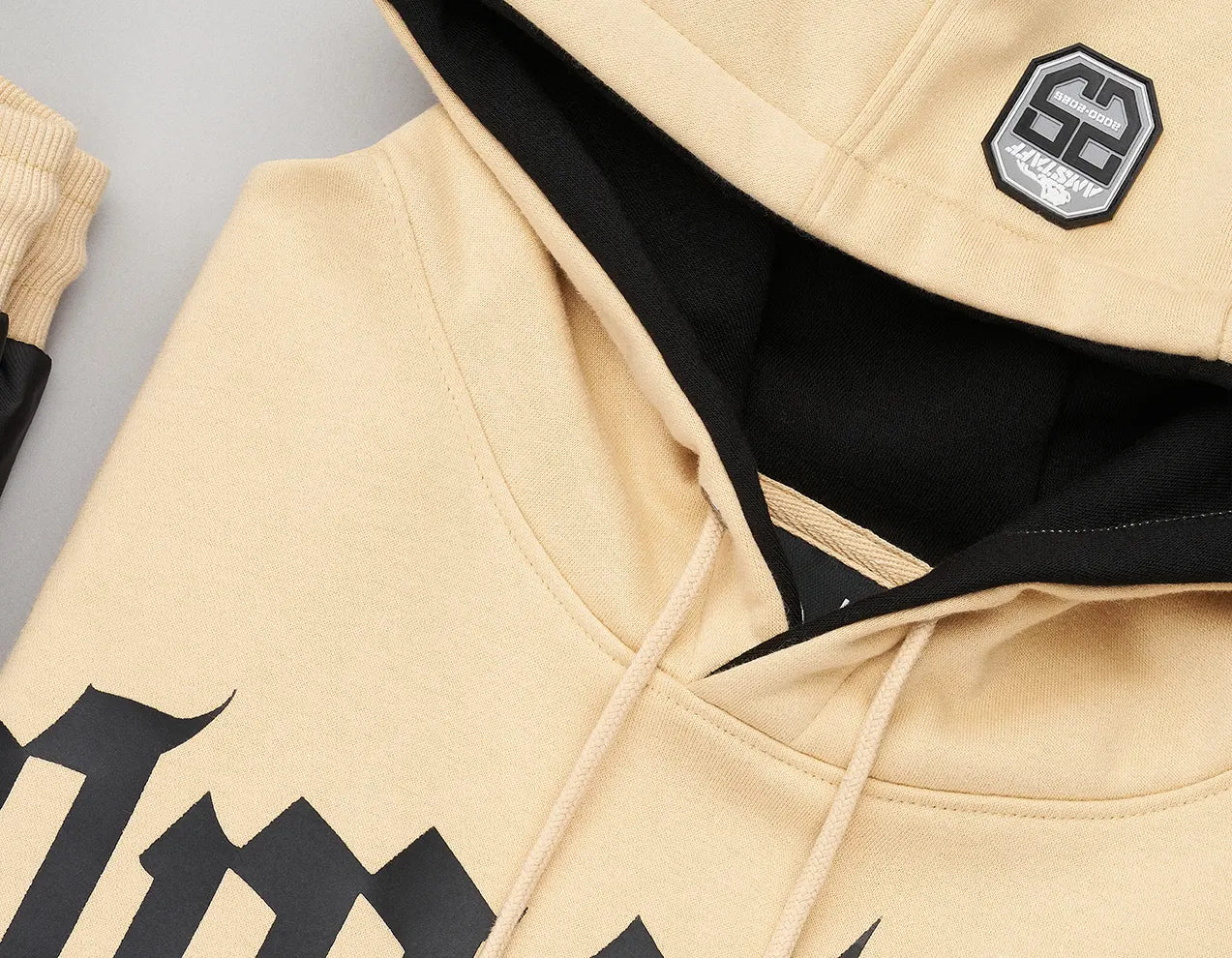Amstaff Hoodies und Zips