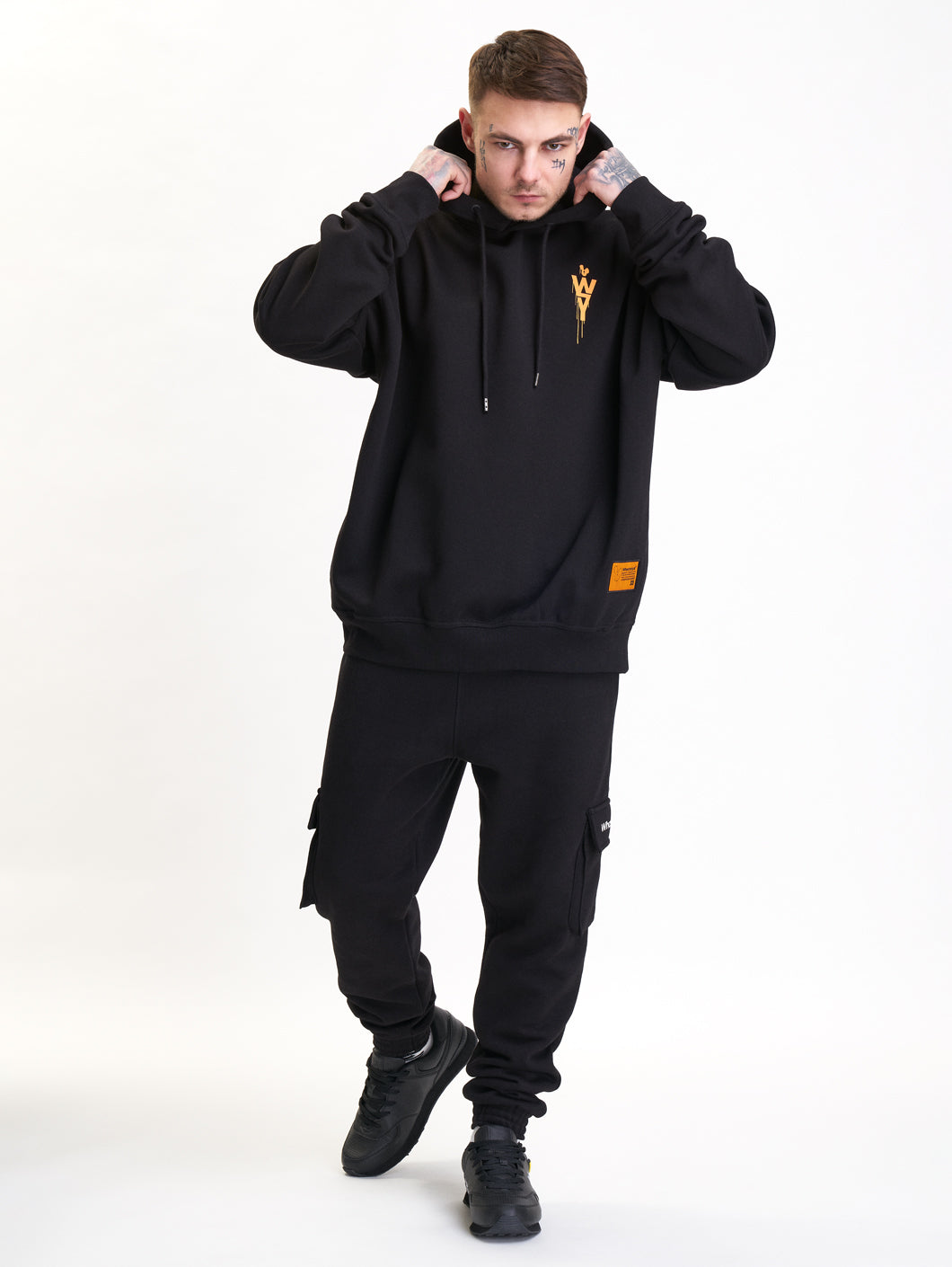 Headless Oversized Hoodie Black