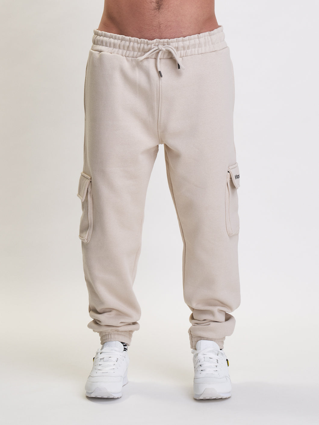 whoshotya classic cargo pants beige - 3