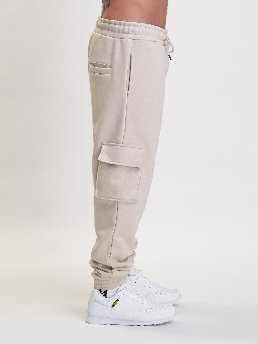 Whoshotya Classic Cargo Pants Light Beige